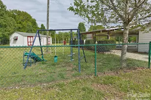 2102 Hickory Grove Rd, Gastonia, NC 28056 - Photo 31