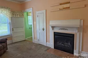 2102 Hickory Grove Rd, Gastonia, NC 28056 - Photo 11