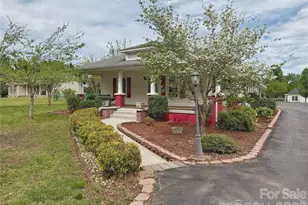 2102 Hickory Grove Rd, Gastonia, NC 28056 - Photo 3