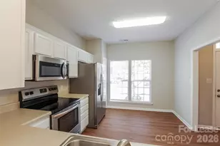 1008 Salmon River Dr, Monroe, NC 28110 - Photo 3