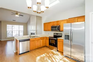 3412 Laurenhurst Ln, Charlotte, NC 28270 - Photo 13