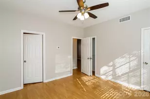 3412 Laurenhurst Ln, Charlotte, NC 28270 - Photo 5