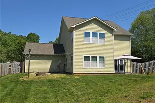 103 Hedgewood Dr, Mooresville, NC 28115 - Photo 33