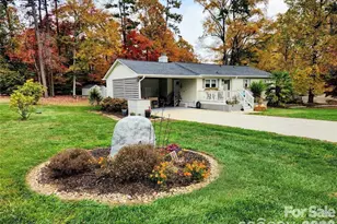 9542 Riviera Dr, Sherrills Ford, NC 28673 - Photo 3