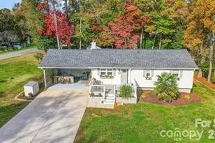 9542 Riviera Dr, Sherrills Ford, NC 28673 - Photo 39