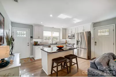 9542 Riviera Drive, Sherrills Ford, NC 28673 - Photo 7