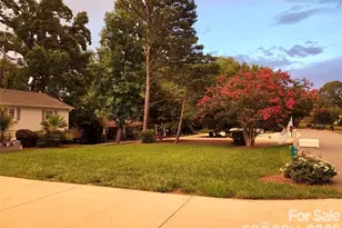 9542 Riviera Dr, Sherrills Ford, NC 28673 - Photo 37