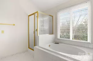 2908 Planters Walk Ct, Charlotte, NC 28210 - Photo 19