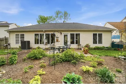 4027 Lannier Falls Lane, Charlotte, NC 28270 - Photo 29