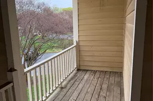 3200 Selwyn Farms Ln, Charlotte, NC 28209 - Photo 3