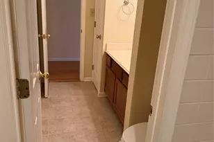 3200 Selwyn Farms Ln, Charlotte, NC 28209 - Photo 23