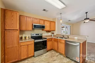 3741 Capris Ln, Fort Mill, SC 29707 - Photo 5