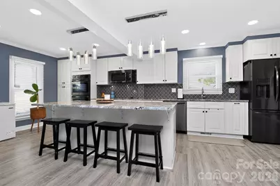 4019 Back Creek Church Road, Charlotte, NC 28213 - Photo 5