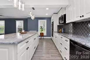 4019 Back Creek Church Rd, Charlotte, NC 28213 - Photo 7