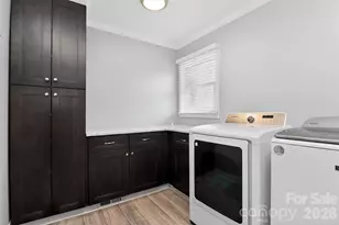 4019 Back Creek Church Rd, Charlotte, NC 28213 - Photo 13