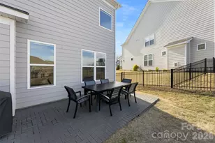 323 Dudley Dr, Fort Mill, SC 29715 - Photo 35