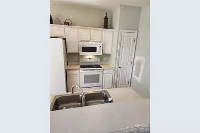 14718 Lions Pride Court, Charlotte, NC 28273 - Photo 9