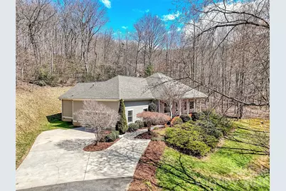 523 Brandywine Road, Waynesville, NC 28786 - Photo 3