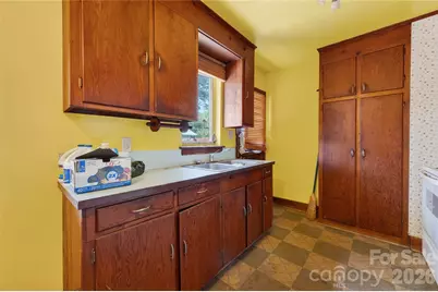 1632 Madison Avenue, Charlotte, NC 28216 - Photo 35