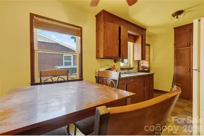 1632 Madison Avenue, Charlotte, NC 28216 - Photo 33