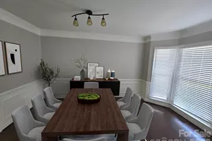 9011 Coleshire Ct, Charlotte, NC 28269 - Photo 5