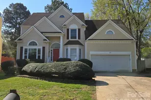 9011 Coleshire Ct, Charlotte, NC 28269 - Photo 1