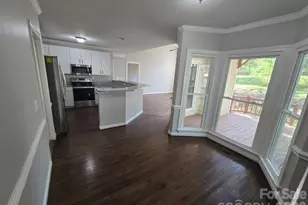 9011 Coleshire Ct, Charlotte, NC 28269 - Photo 9