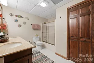 233 Lakeview Pl, Jefferson, NC 28640 - Photo 39