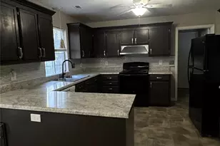 2206 Killarney Pl, Charlotte, NC 28262 - Photo 5