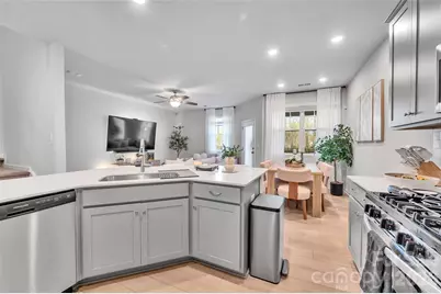 906 Park Bend Trail, Tega Cay, SC 29708 - Photo 9