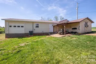 3635 Jennifer Ballenger Ln, Crouse, NC 28033 - Photo 19