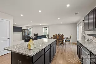 244 Ingram Ct, Piedmont, SC 29673 - Photo 5