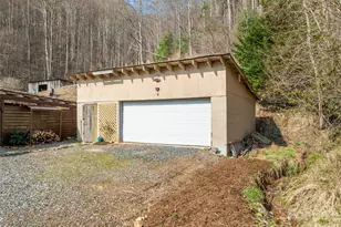 1105 Griffin Branch Rd, Marshall, NC 28753 - Photo 39