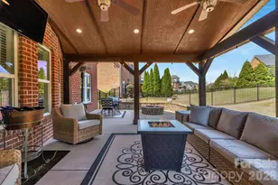 2709 Creek Manor Dr, Waxhaw, NC 28173 - Photo 37