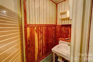 1640 Rankin Lake Rd, Gastonia, NC 28052 - Photo 9