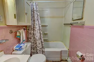 1640 Rankin Lake Rd, Gastonia, NC 28052 - Photo 13