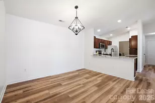 17122 Red Feather Dr, Charlotte, NC 28277 - Photo 9