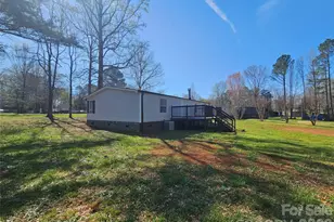 1288 Meadowland Dr, Lincolnton, NC 28092 - Photo 17
