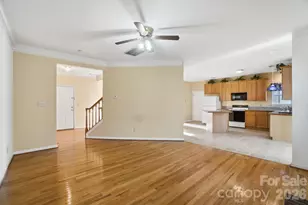 8721 Woodcock Ln, Charlotte, NC 28216 - Photo 5