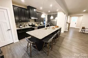 7708 W Berkeley Rd, Denver, NC 28037 - Photo 5