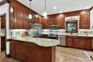 8715 Cahill Ln, Charlotte, NC 28277 - Photo 17