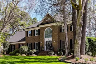 8715 Cahill Ln, Charlotte, NC 28277 - Photo 3