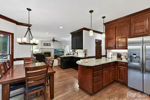 8715 Cahill Ln, Charlotte, NC 28277 - Photo 19