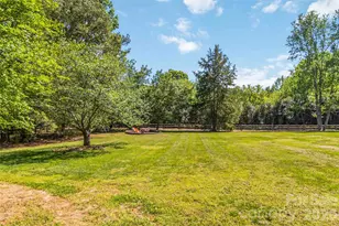 6208 Highview Rd, Matthews, NC 28104 - Photo 41