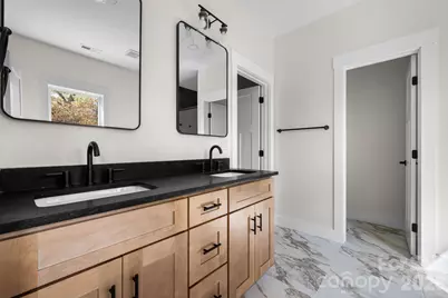 906 4th Street NE, Conover, NC 28613 - Photo 19