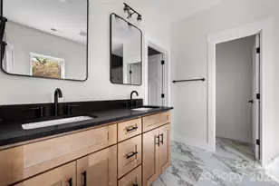 906 4th St NE, Conover, NC 28613 - Photo 19