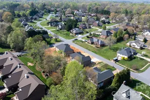 906 4th St NE, Conover, NC 28613 - Photo 47