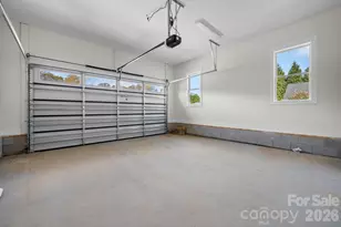 906 4th St NE, Conover, NC 28613 - Photo 31