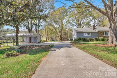 1471 Monroe Highway, Lancaster, SC 29720 - Photo 9