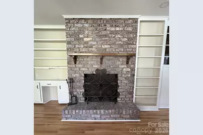 607 12th Avenue NE, Hickory, NC 28601 - Photo 7